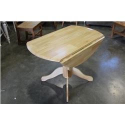 ROUND MAPLE DROPLEAF TABLE