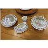 Image 1 : SHAKESPEARES SONET LIDDED CASSEROLES AND GRAVY AND
