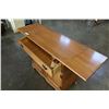 Image 2 : VILAS MAPLE DROPSIDE SERVER
