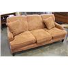 Image 2 : MODERN UPOLSTERED SOFA