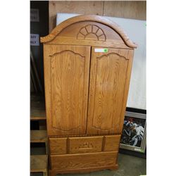 WOOD BOROUGH HONEY OAK WARDROBE