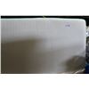 Image 1 : KINGSIZE CASPER MATTRESS