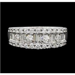 18KT White Gold 1.04ctw Diamond Ring