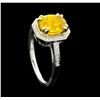 Image 4 : 18KT White Gold 2.82ct Yellow Sapphire and Diamond Ring