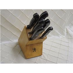 Henckel Knives With Block & Sharpener - Spain