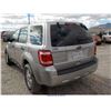 Image 3 : 2010 - FORD ESCAPE // REBUILT SALVAGE