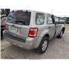 Image 4 : 2010 - FORD ESCAPE // REBUILT SALVAGE