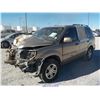 Image 2 : 2004 - HONDA PILOT // REBUILT SALVAGE