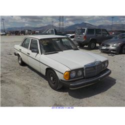 1983 - MERCEDES BENZ 240D // DIESEL