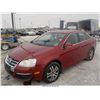 Image 2 : 2006 - VOLKSWAGEN JETTA
