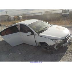 2013 - CHEVROLET CRUZE