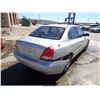 Image 4 : 2002 - HYUNDAI ELANTRA // RESTORED SALVAGE