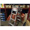 Image 2 : LITTLE GIANT ALUMINUM LADDER SYSTEM