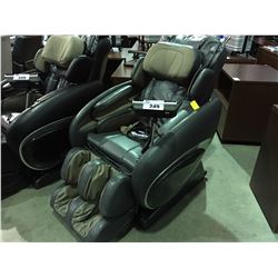 OSAKI MODEL OS4000 SMARTCHAIR ZERO GRAVITY MASSAGE CHAIR. GREY LEATHER AND BEIGE