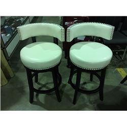 PAIR OF STUDDED WHITE LEATHER UPHOLSTERED 24  BAR STOOLS