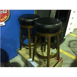 PAIR OF BLACK LEATHER UPHOLSTERED BAR STOOLS