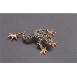 14K PINK GOLD AND SILVER FILIGREE BROOCH,, realistically formed as a frog and set with 77 brill...
