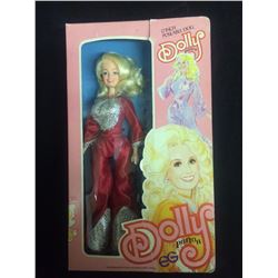 VINTAGE COLLECTIBLE 12 INCH POSEABLE DOLLY PARTON DOLL IN BOX