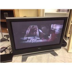 TOSHIBA 46 " LDC TV AND DVD PLAYER WORKING