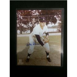 AUTOGRAPHED DON LARSON 8" X 10" PHOTO NEW YORK YANKEES