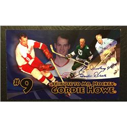 AUTOGRAPHED A TRIBUTE TO MR HOCKEY GORDIE HOWE POSTCARD