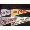 Image 1 : MLB BASEBALL PENNANT LOT