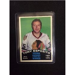 1969-70 TONY ESPOSITO VEZINA TROPHY WINNER HOCKEY TRADING CARD CHICAGO BLACKHAWKS