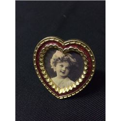 HEART SHAPED PICTURE STAND