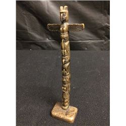 NATIVE ART TOTEM POLE