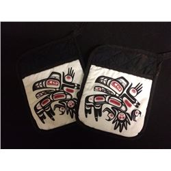 NATIVE PRINT QUILTED POT HOLDERS