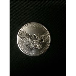 2015 ONE OUNCE 9999 FINE SILVER FIVE DOLLAR CANADIAN COIN
