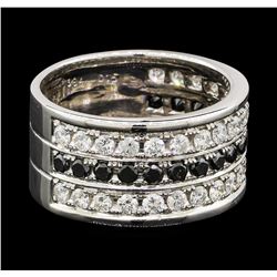 0.84 ctw Diamond and Black Diamond Ring - 18KT White Gold