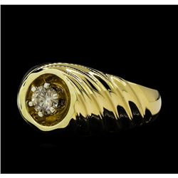 0.37 ctw Diamond Ring - 14KT Yellow Gold