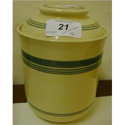 A Group of T G Green  Green Gresley  Pattern Storage Jars, and covers (7)