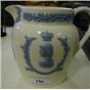 Image 1 : A Wedgwood Commemorative Jug, Queen Elizabeth II, 13 cm