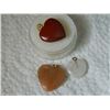 Image 2 : ASSORTED HEART PENDANTS - JASPER GEMSTONE - 3 TTL