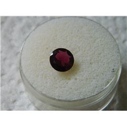 ROUND FACETED GARNET - 7.9 X 3.2mm