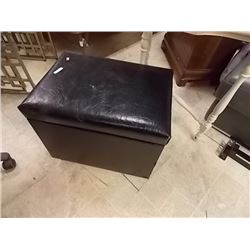 HASSOCK - BLACK