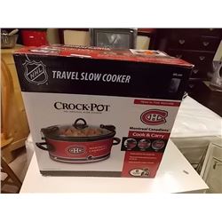NHL ELECTRIC CROCK POT in open box - STR
