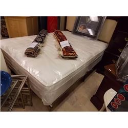 QUEEN MATTRESS - SEALY - EURO TOP - WRAPPED