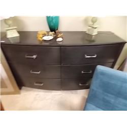 NEW DRESSER - 6 DRAWER - NEW STORE DISPLAY UNIT