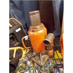 HYDRAULIC BOTTLE JACK