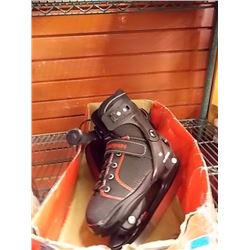 ICE SKATES - SCHWINN