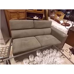 COUCH SECTIONAL SECTION