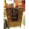 Image 1 : VINTAGE CABINET