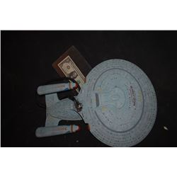 STAR TREK SCREEN USED STARSHIP ENTERPRISE WITH SCREEN MATCH PHOTO