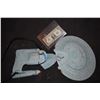 Image 4 : STAR TREK SCREEN USED STARSHIP ENTERPRISE WITH SCREEN MATCH PHOTO