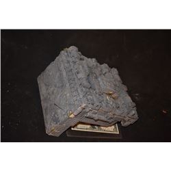 SPACEBALLS MOTHER SHIP SCREEN USED MEGA MAID PIECE 1