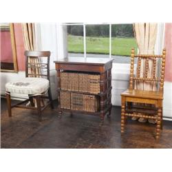 AN IRISH WILLIAM IV MAHOGANY CHAMBER TABLE, attributed to WILLIAMS & GIBTON, circa 1835, with rounde