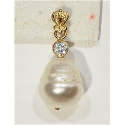 #43-14KT YELLOW GOLD SAPPHIRE AND PEARL PENDANT
